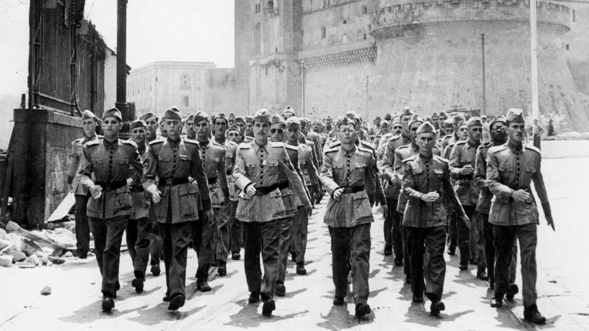 Soldados da Força Expedicionária Brasileira na Itália durante a Segunda Guerra Mundial